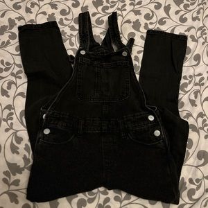 Old Navy Black Wash Slouchy Straight Jean Overalls for Girls Size L (10-12)